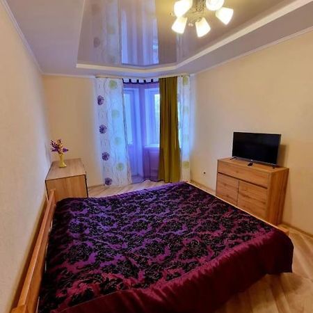 Апартаменти В Центрі Луцька Ogienka2A Bagian luar foto