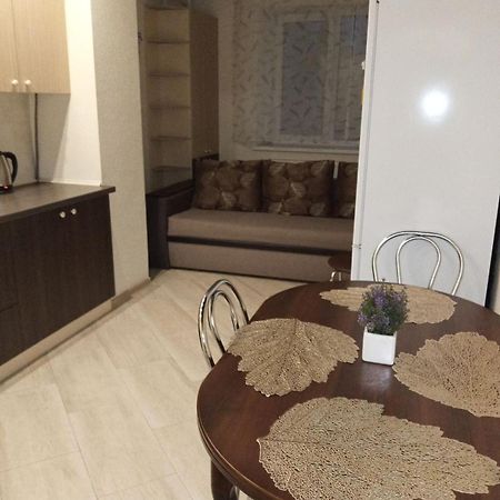 Апартаменти В Центрі Луцька Ogienka2A Bagian luar foto